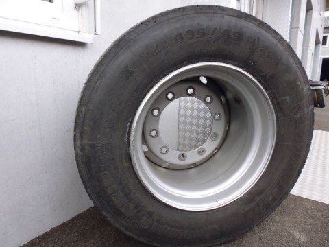 Super-Single 495/45 R 22.5 gebraucht bei HEBA - Reifen in Mistelbach bei Wels