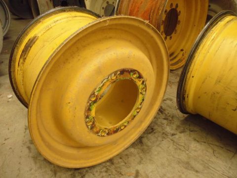 Fixfelge 15x24 bei HEBA-Reifen in Mistelbach bei Wels