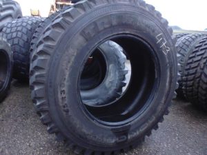 4 Stk. Nokian 540/65R30 bei HEBA-Reifen in Mistelbach bei Wels.